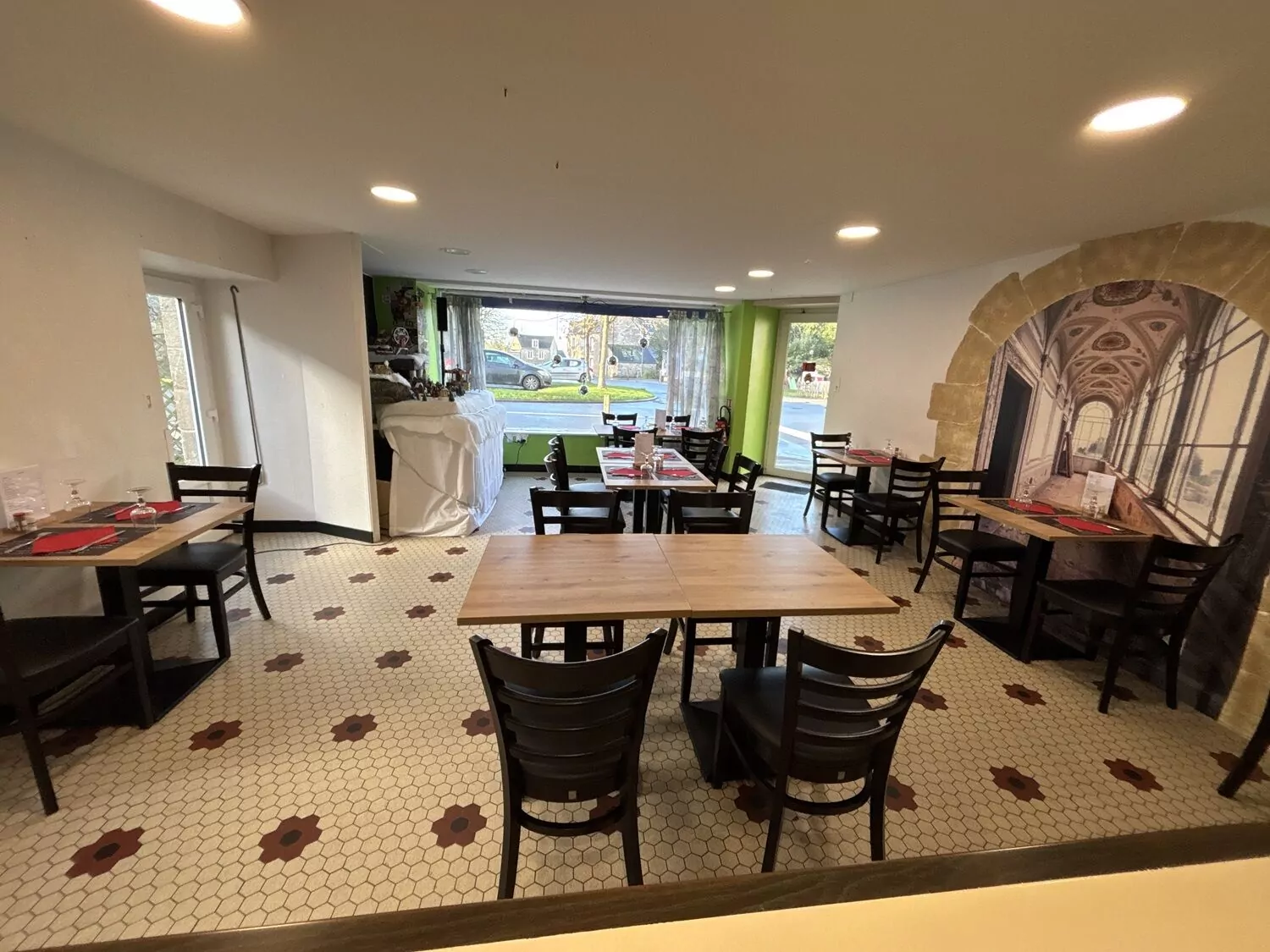 La salle du restaurant, un jour ordinaire